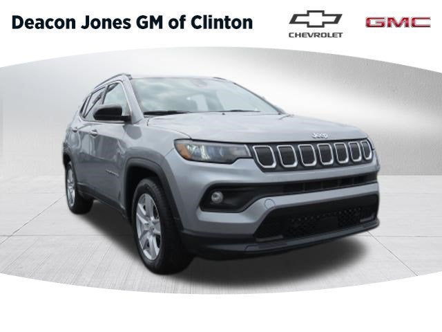 2022 Jeep Compass Latitude in Other — front three-quarter view