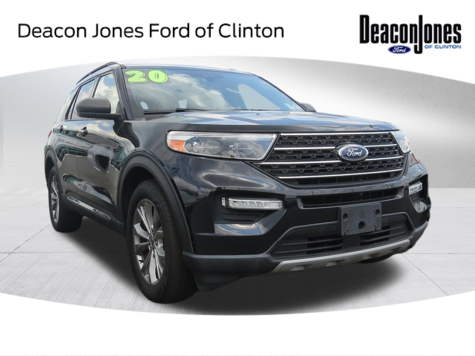 2020 Ford Explorer XLT in Black — front three-quarter view