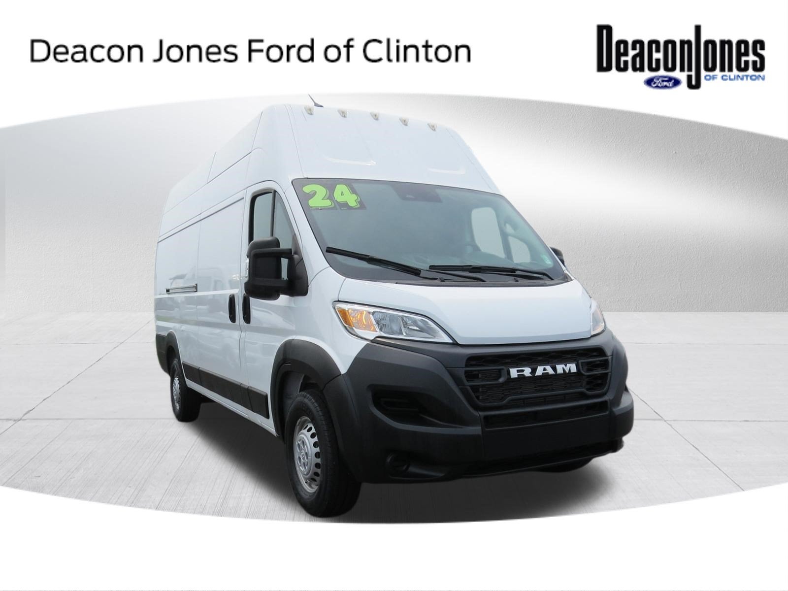 2024 RAM ProMaster Cargo Van Tradesman in Bright White Clearcoat — front three-quarter view